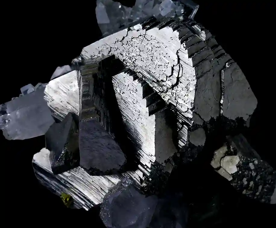 آرسنوپیریت (Arsenopyrite) چیست